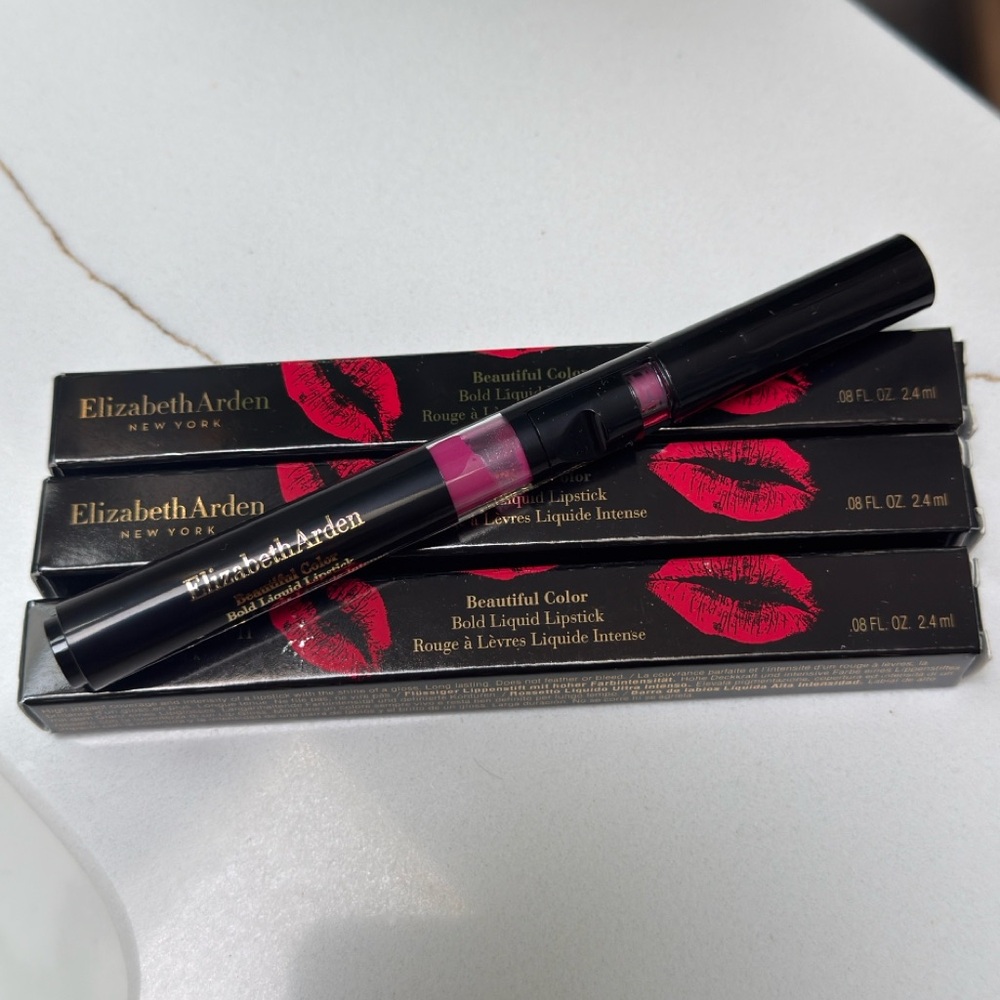 Elizabeth Arden Beautiful Color Bold Liquid Lipstick - Extreme Pink